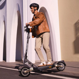 Trottinette électrique Navee ST3 pro