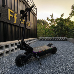 Trottinette électrique Zenva Dash S (OCCASION - garantie 6 mois)