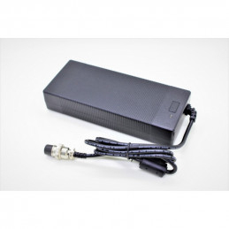 Accueil   Chargeur - Speedway Mini 4 